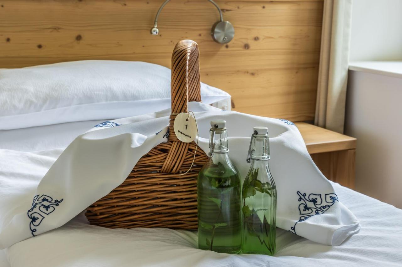 Boutique Rooms Pri Rogovilcu Solcava Ngoại thất bức ảnh
