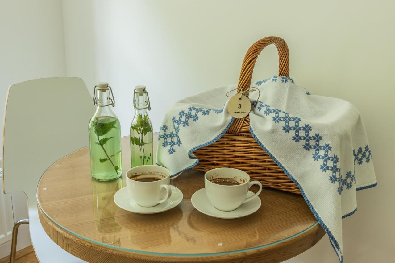 Boutique Rooms Pri Rogovilcu Solcava Ngoại thất bức ảnh